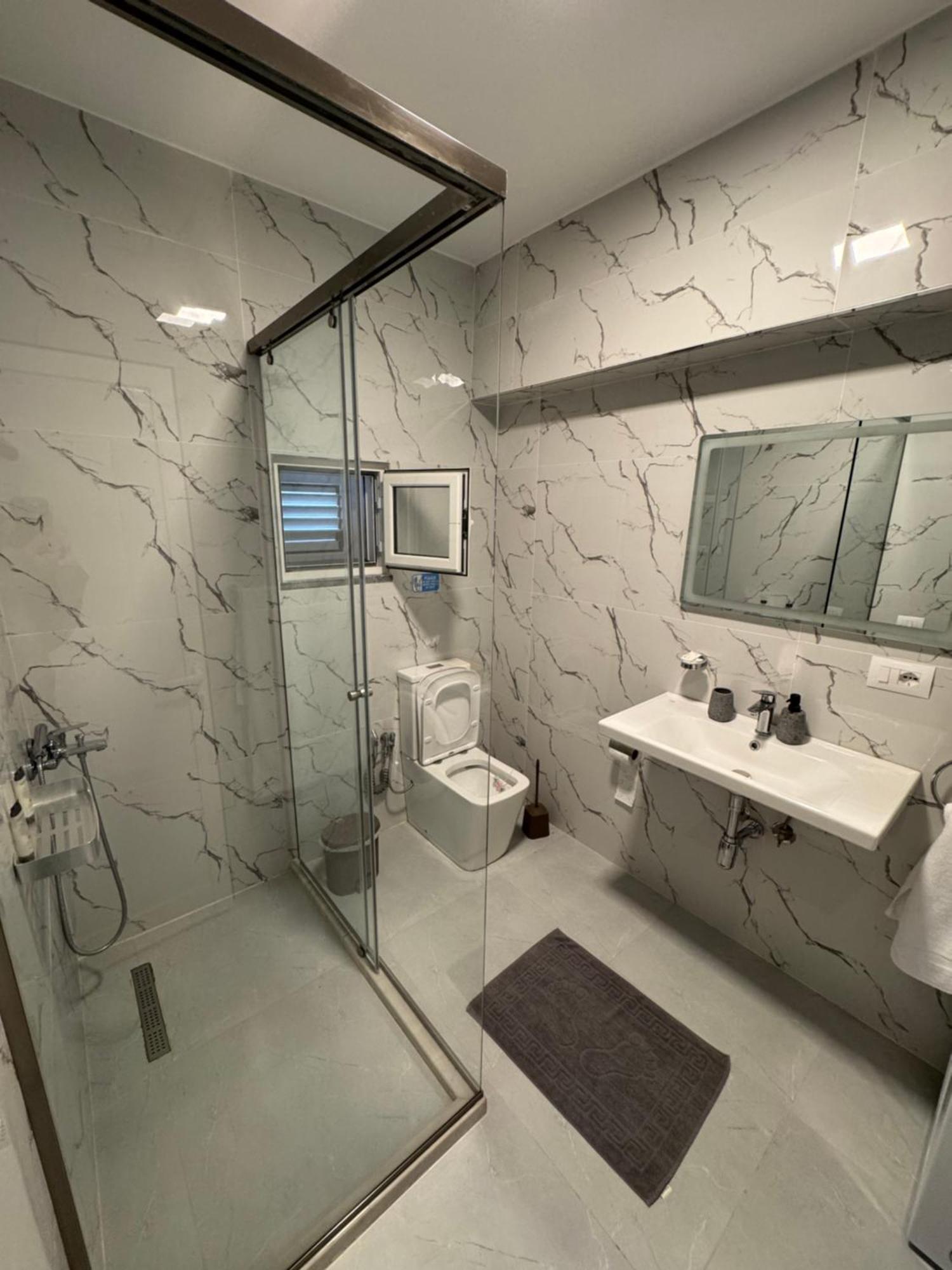 Private Aras 2 - Luxury & Elegance Apartamento Vlorë